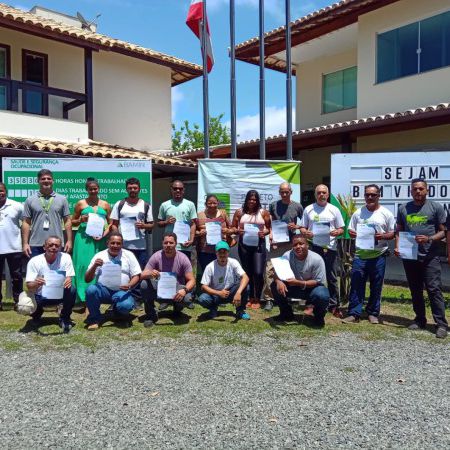 Projeto Canteiro Escola certifica 83 alunos em Castelo Novo-BA