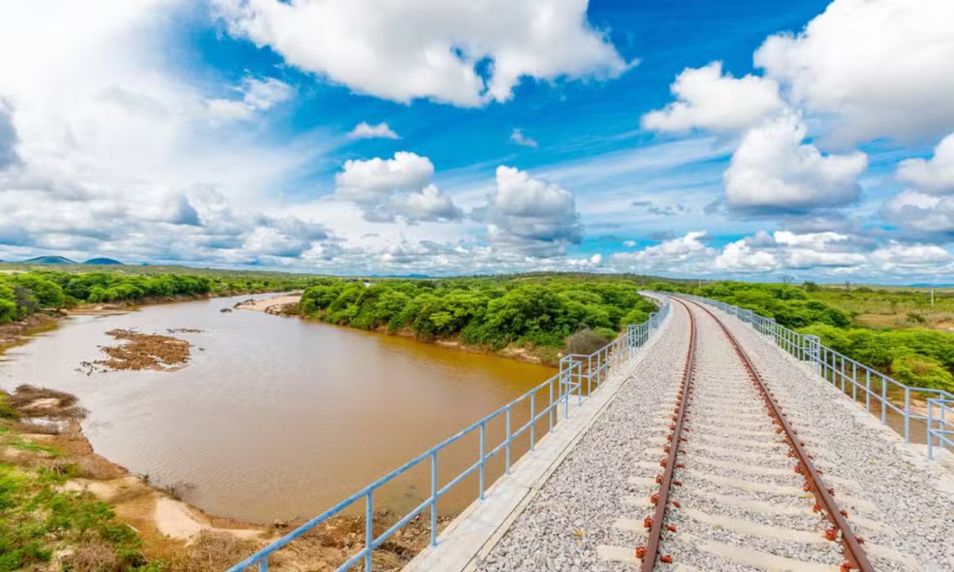 BAMIN oficializa início das obras da FIOL para construção de corredor logístico integrado de desenvolvimento na Bahia
