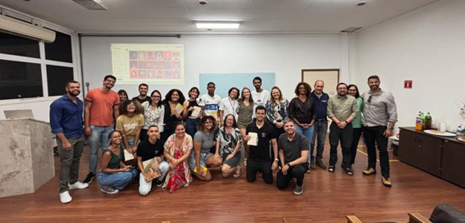 BAMIN participa de abertura do semestre da UFBA com debate sobre futuro da geologia