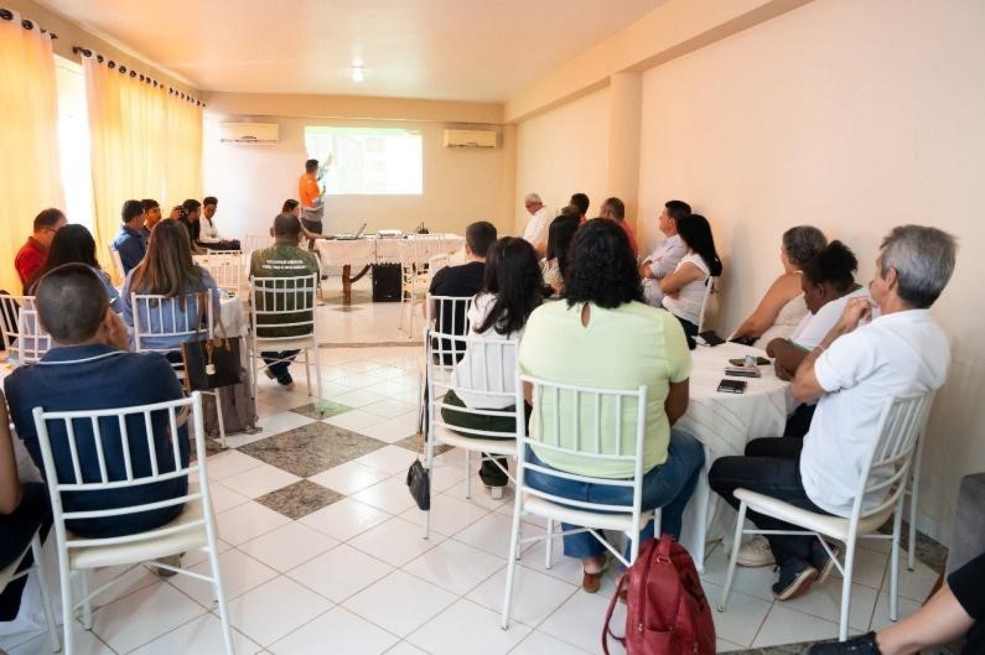 BAMIN realiza reunião com a comunidade e autoridades em Caetité