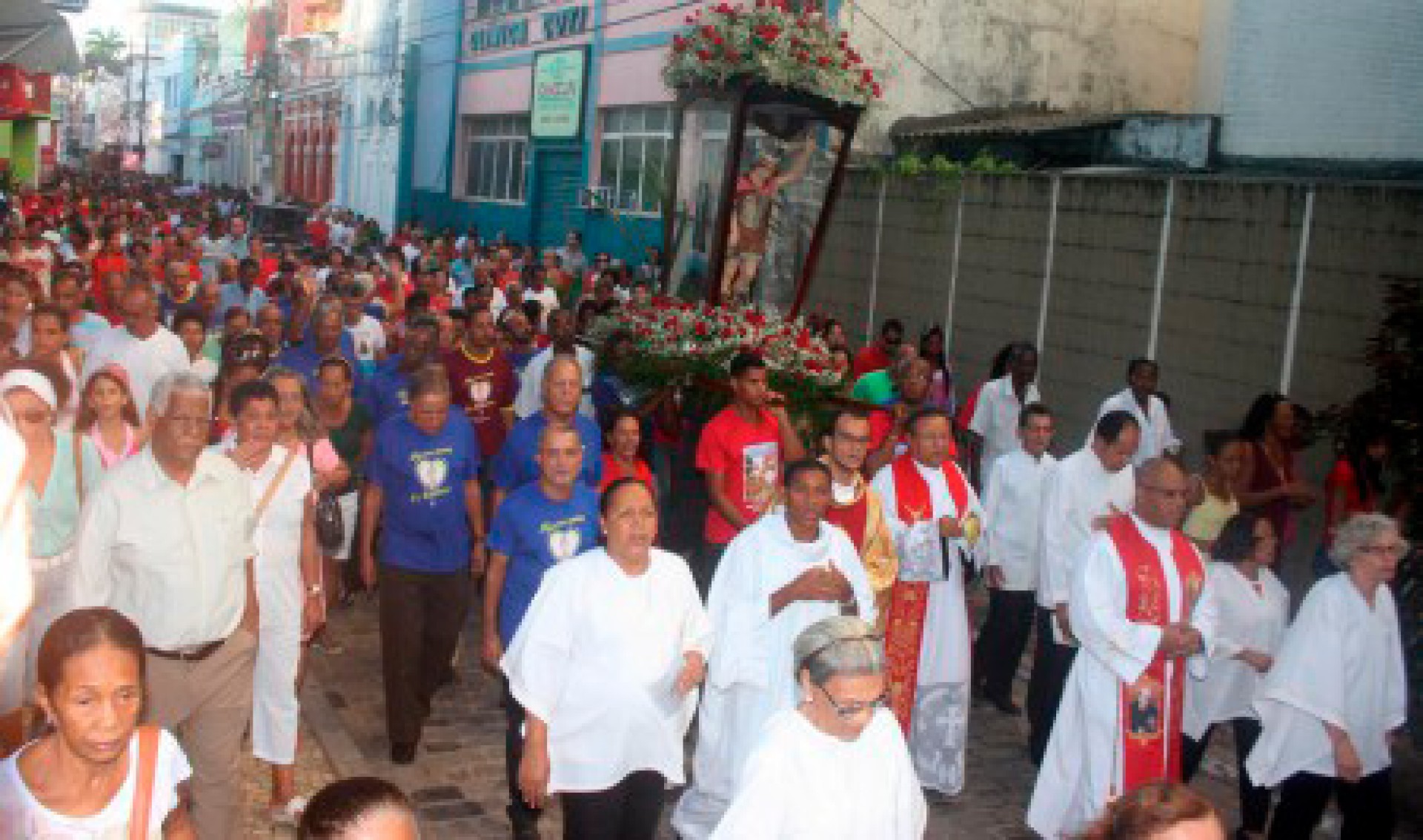 Fé e tradição movem Ilhéus na Festa de São Jorge