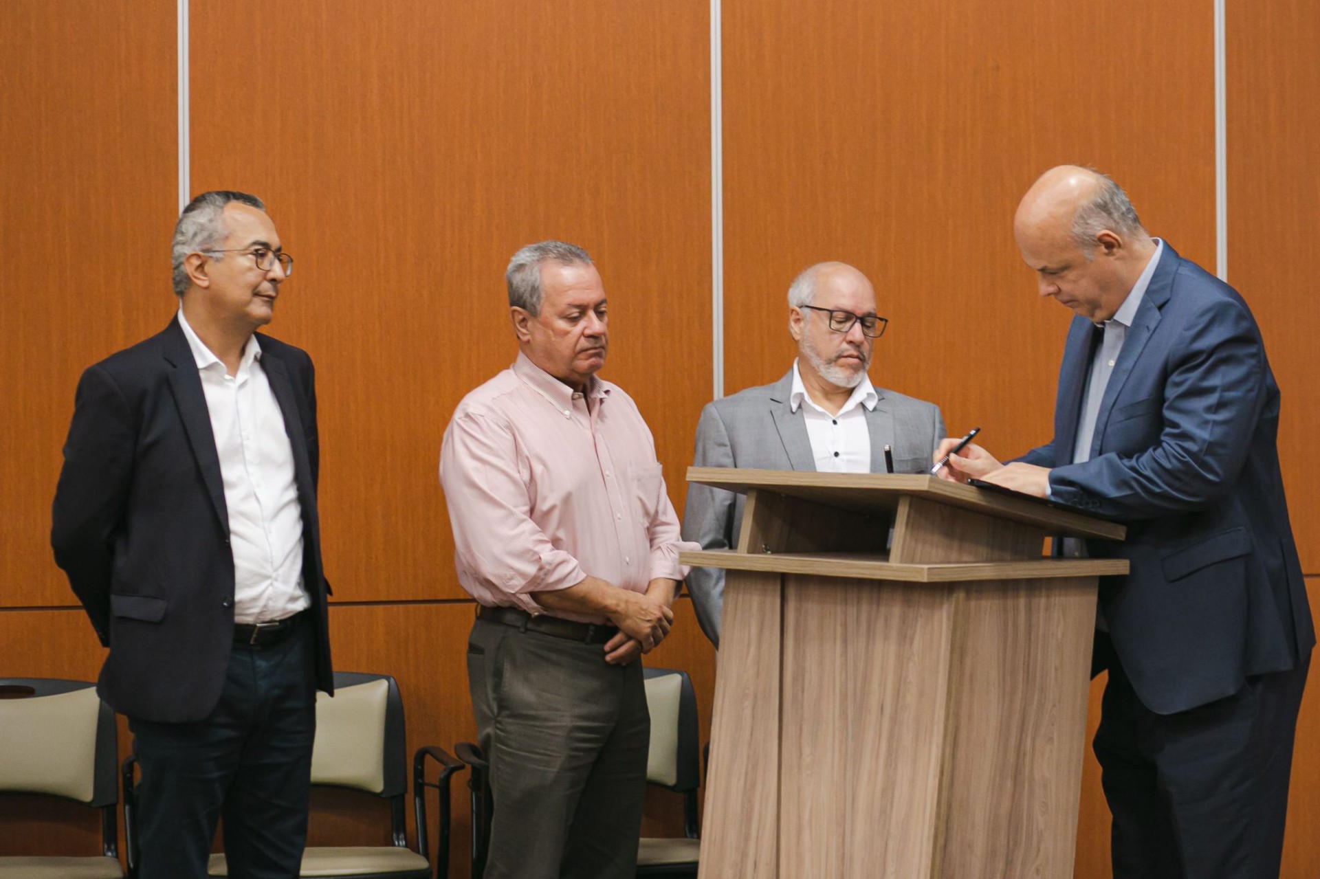 Bamin fecha parceria com SENAI Cimatec para projetos de inovação