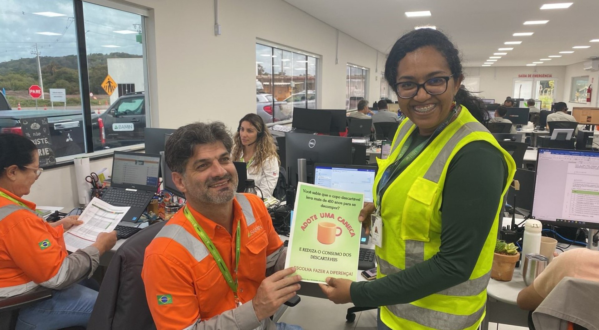 Blitz Educativa movimenta colaboradores da BAMIN e terceiros no Porto Sul